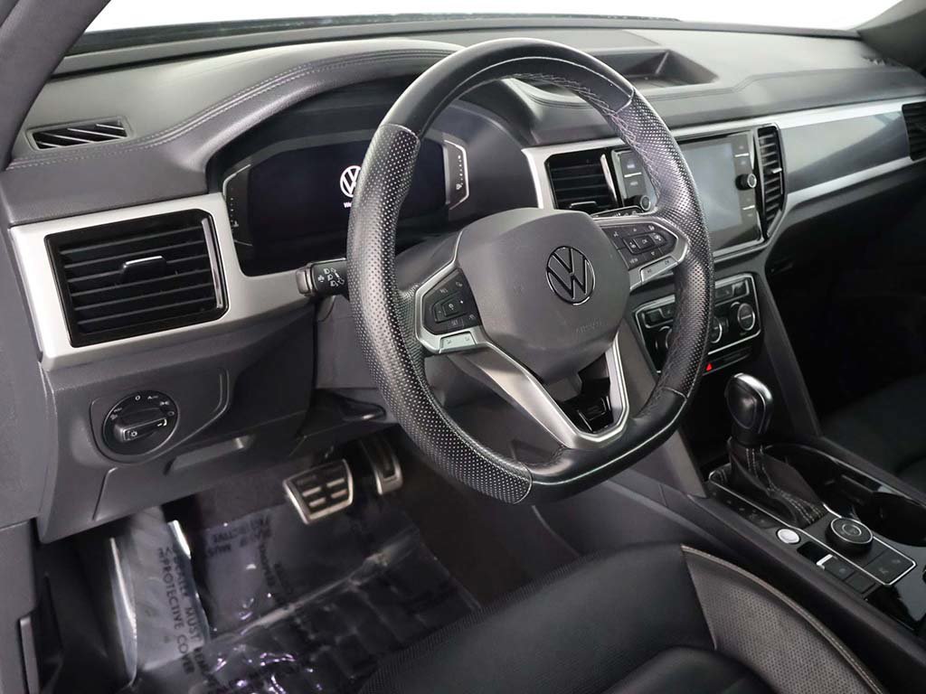Used 2023 Volkswagen Atlas Cross Sport SEL Premium R-Line AWD/4WD image 30