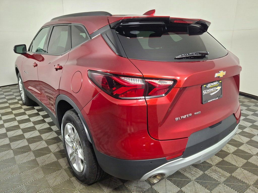 Used 2022 Chevrolet Blazer LT image 3