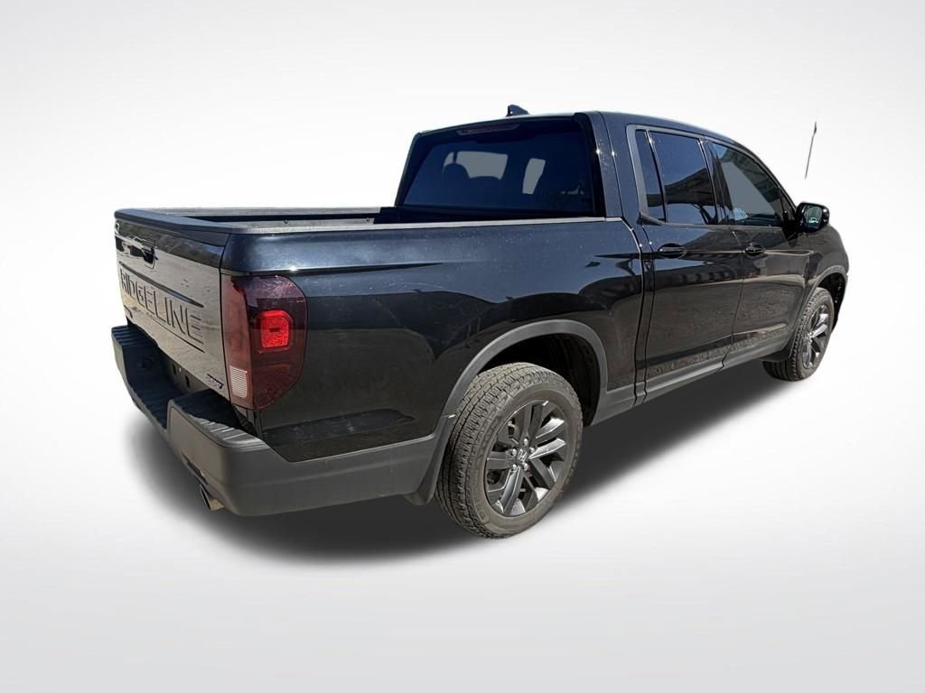 Used 2024 Honda Ridgeline Sport image 8