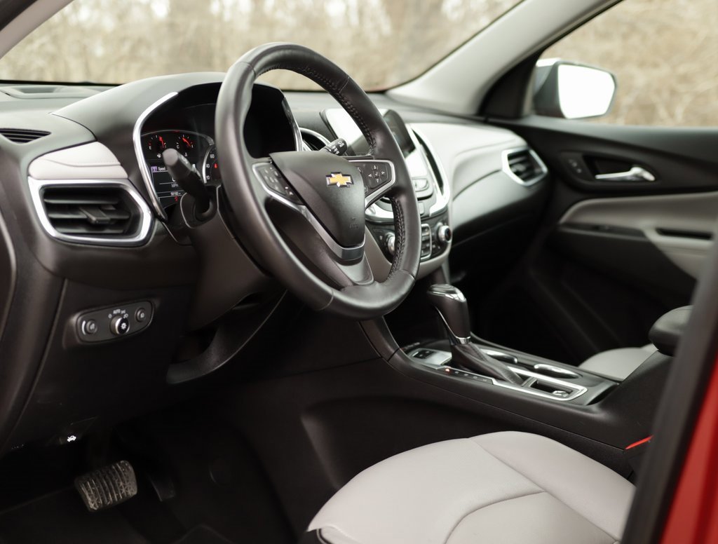 Used 2018 Chevrolet Equinox Premier image 9