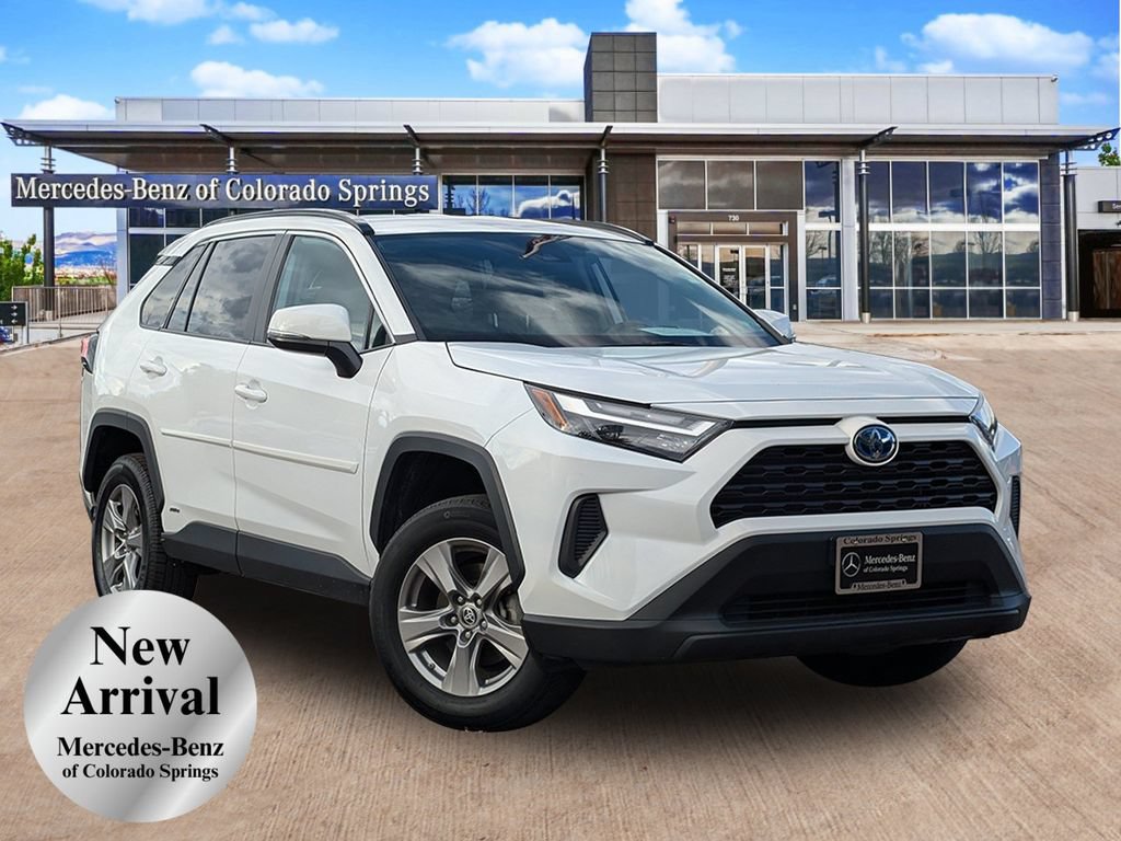 Used 2024 Toyota RAV4 LE AWD/4WD image 1