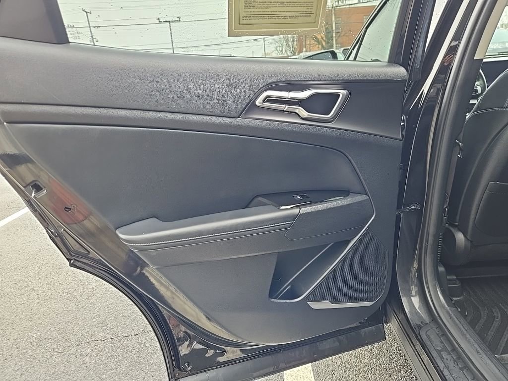 Used 2023 Kia Sportage EX w/ EX Premium Package image 41