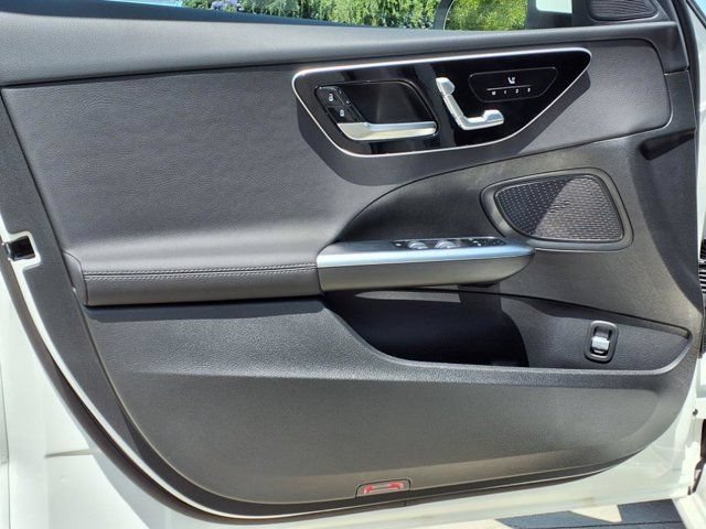 New 2025 Mercedes-Benz C 300 4MATIC Sedan image 12