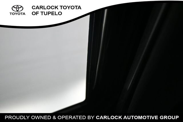 Used 2025 Toyota Camry SE w/ Convenience Package FWD image 22