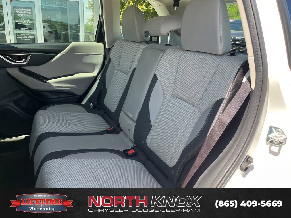 Used 2023 Subaru Forester Premium AWD/4WD image 14
