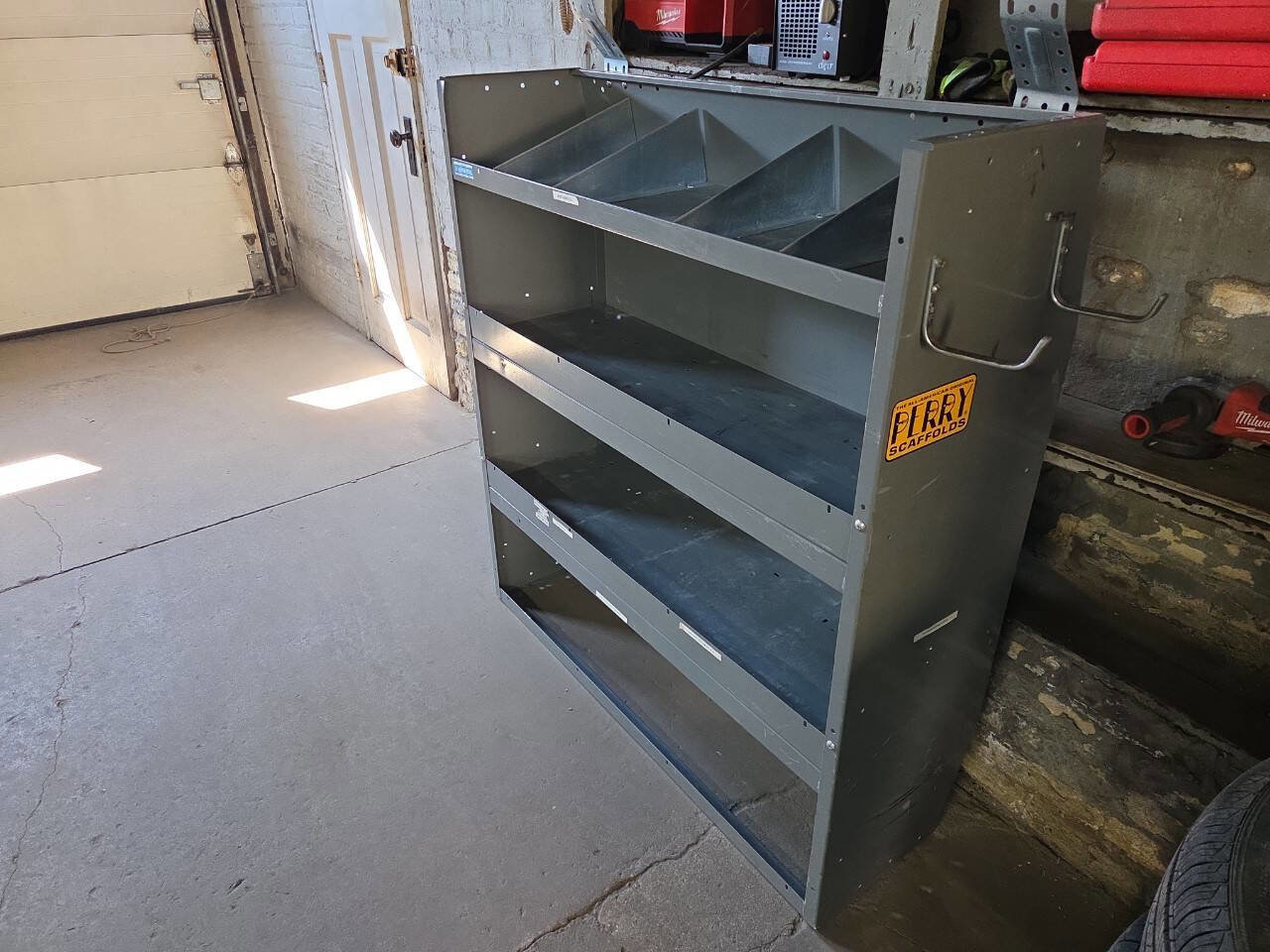 Used 2019 Chevrolet Express 3500 w/ Driver Convenience Package image 18