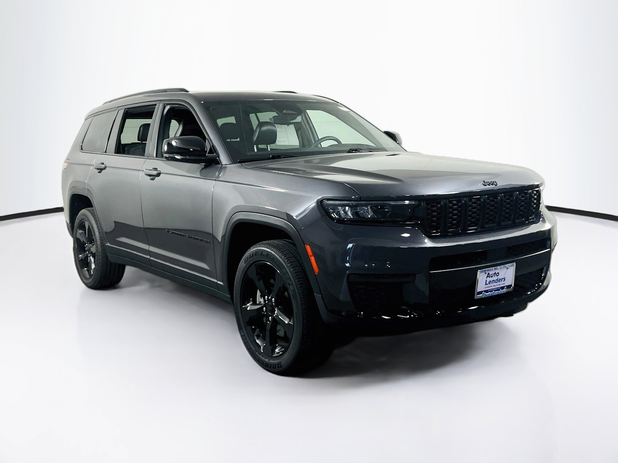 Used 2023 Jeep Grand Cherokee L Laredo AWD/4WD image 3