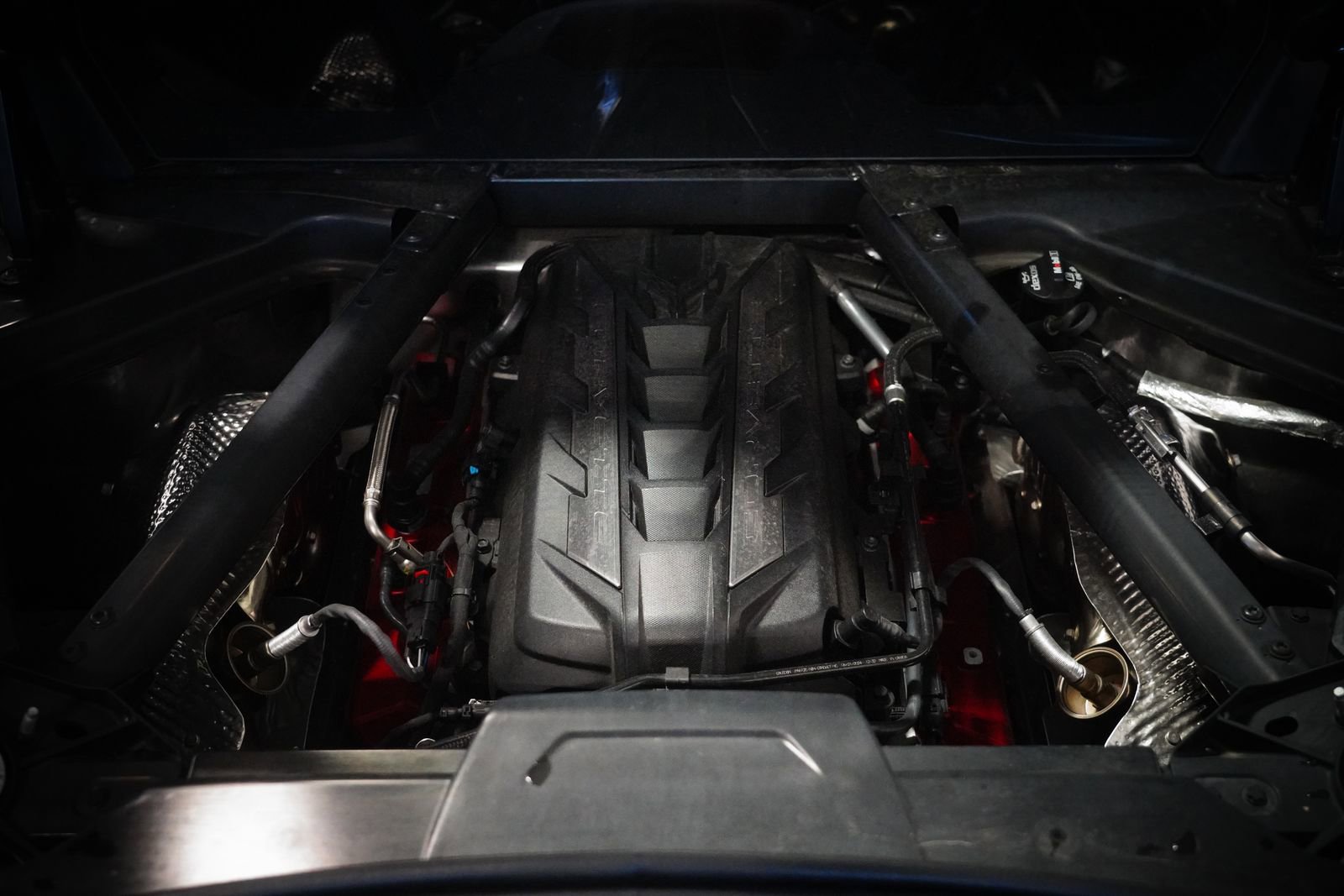 Used 2025 Chevrolet Corvette Stingray Coupe w/ 1LT image 28