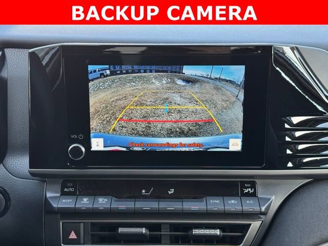 Certified 2025 Toyota Camry LE image 4