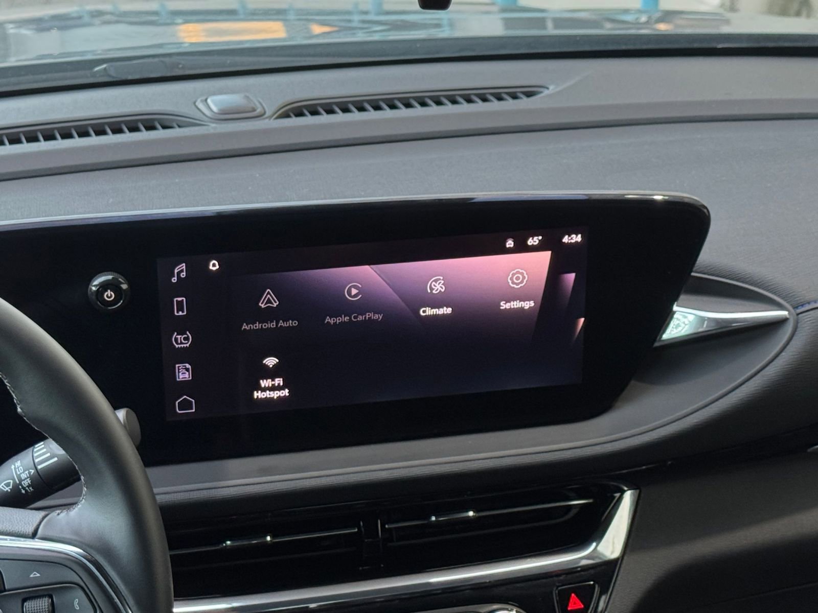 Used 2025 Buick Envista Sport Touring image 18