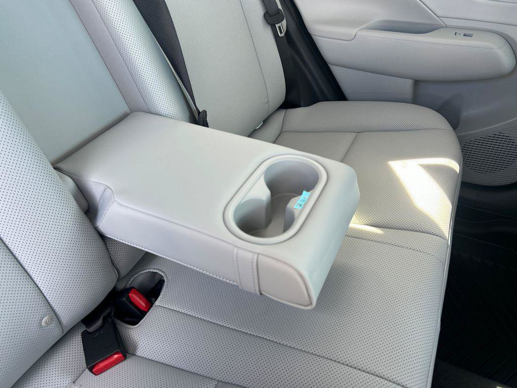 New 2026 Hyundai Kona Limited AWD/4WD image 30