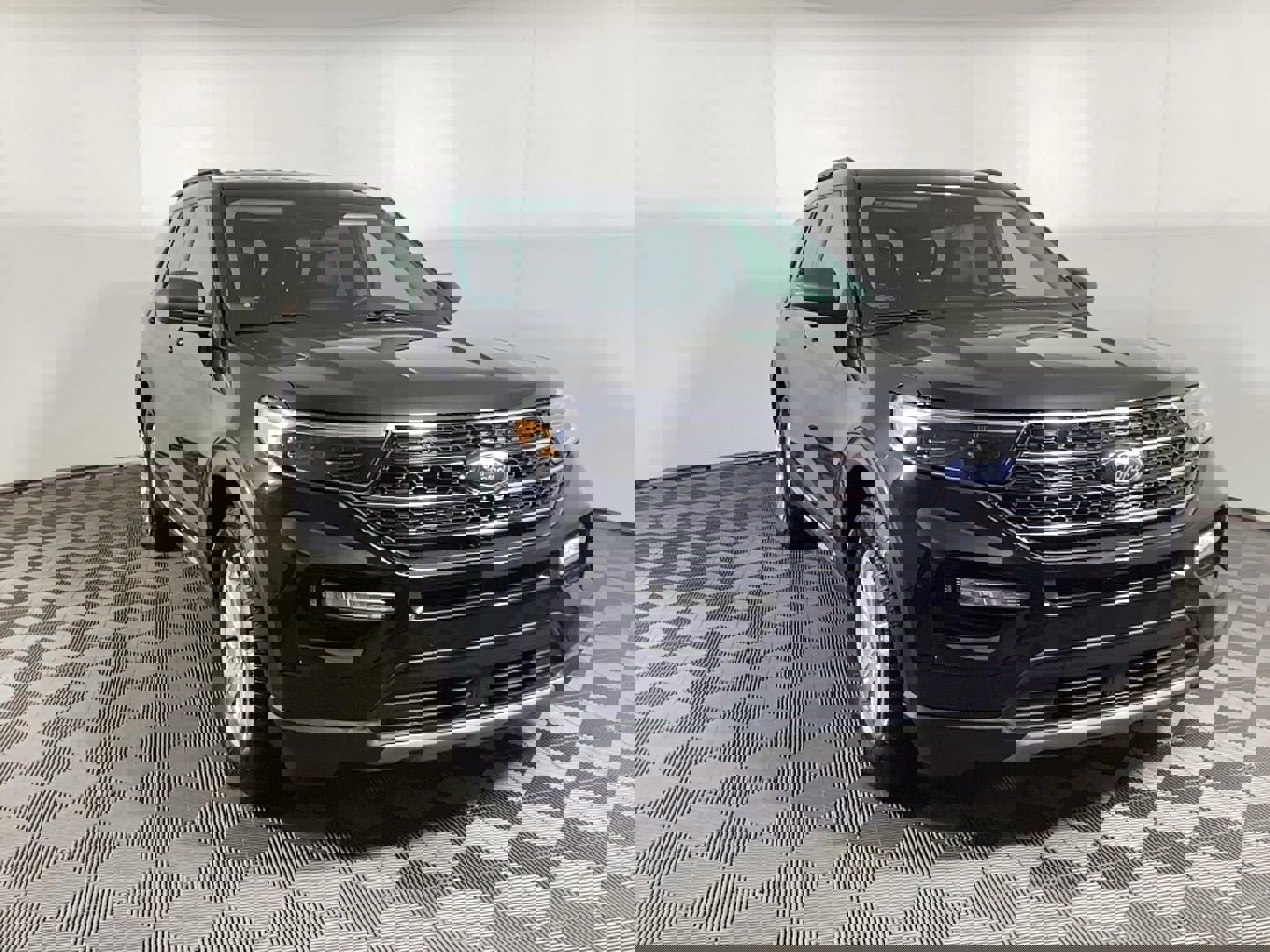 Used 2022 Ford Explorer XLT w/ Equipment Group 202A