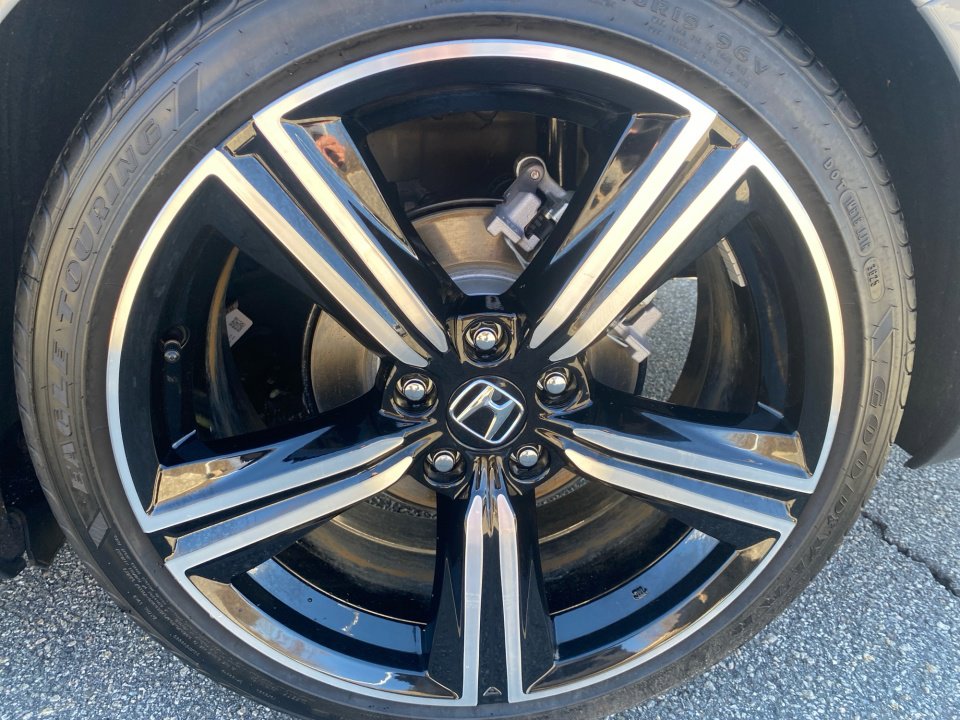 Used 2025 Honda Accord Sport image 26