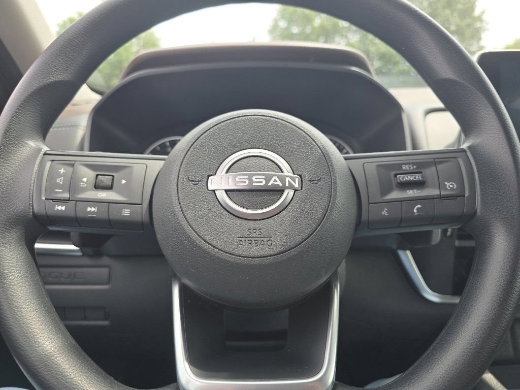 Certified 2023 Nissan Rogue S AWD/4WD image 30