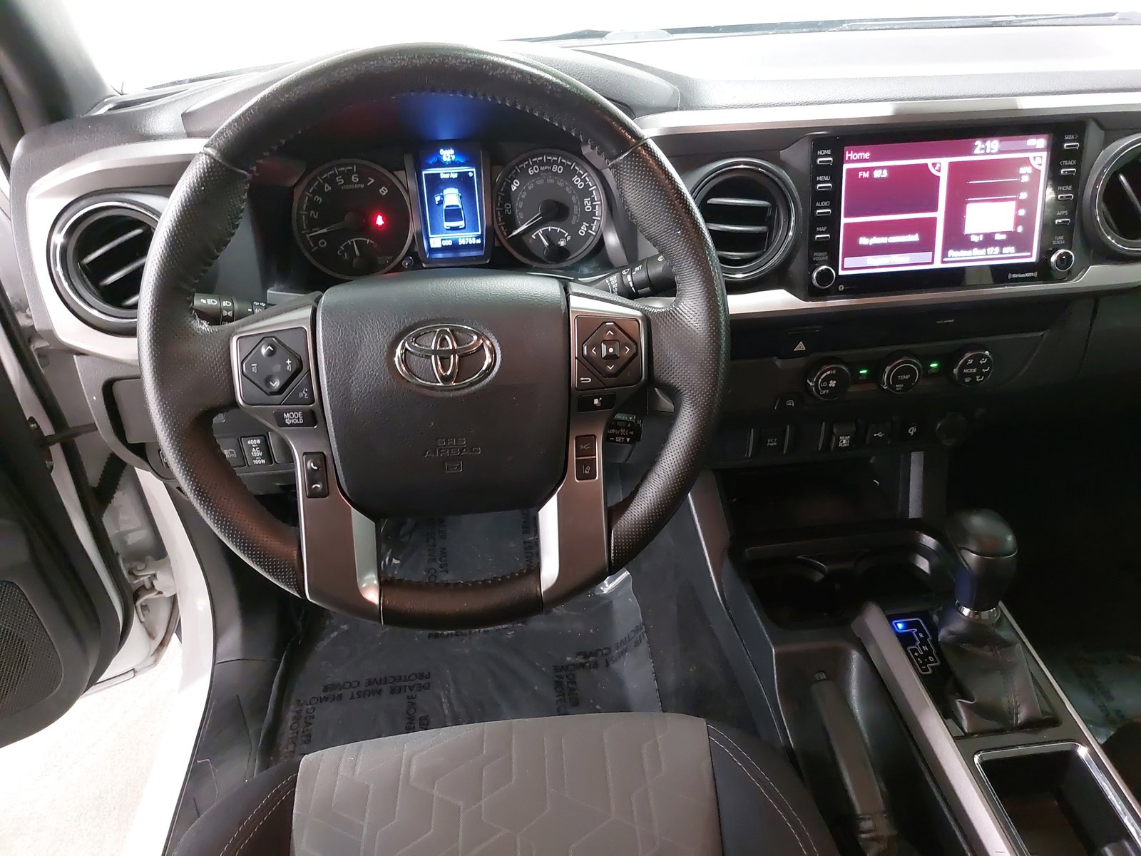 Used 2020 Toyota Tacoma TRD Sport image 16