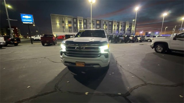 Certified 2023 Chevrolet Silverado 1500 High Country w/ High Country Premium Package image 3