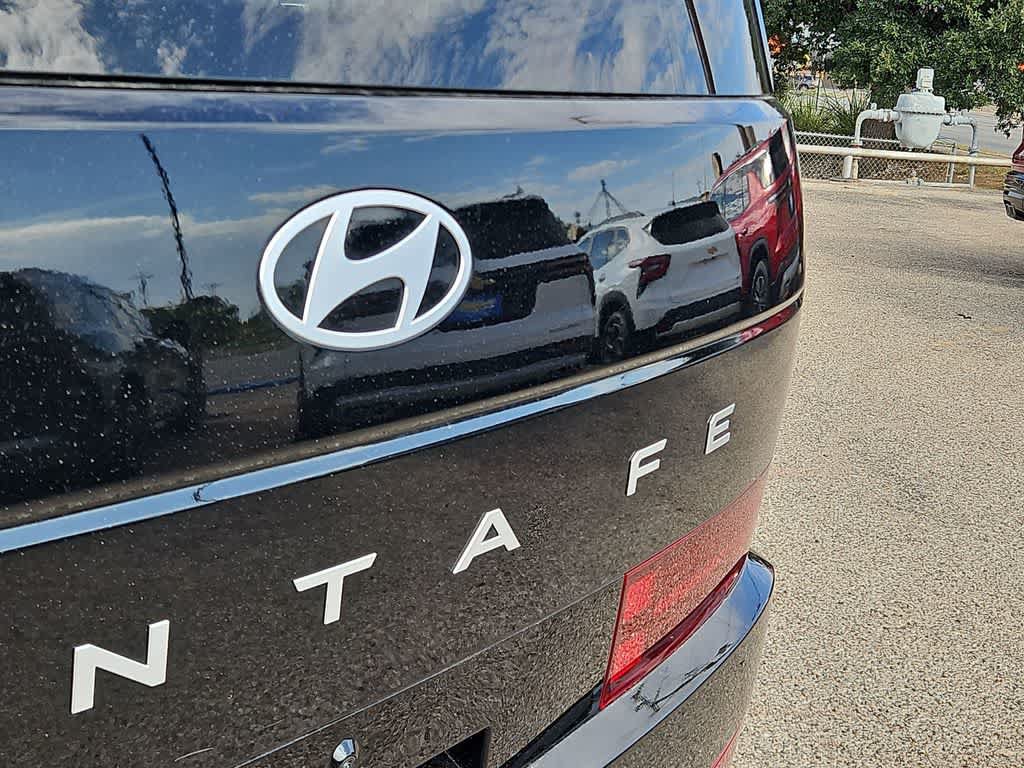 Used 2025 Hyundai Santa Fe Limited FWD image 11