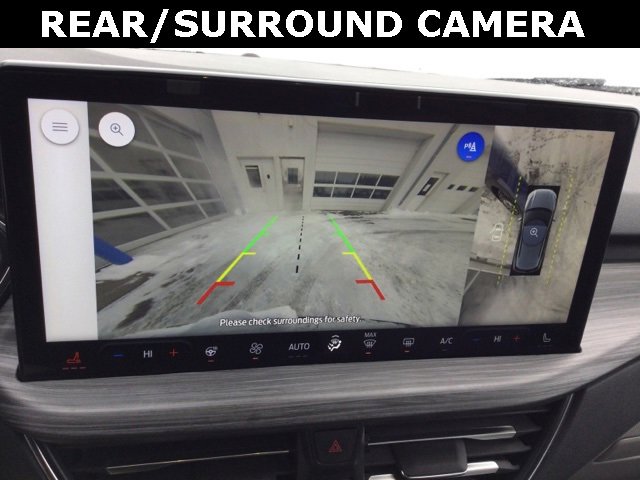 Used 2023 Ford Escape Platinum w/ Class II Trailer Tow Package image 17