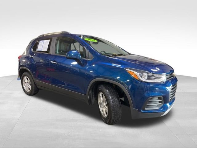 Used 2020 Chevrolet Trax LT w/ Driver Confidence Package FWD image 9