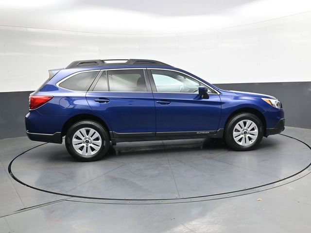 Used 2015 Subaru Outback 2.5i Premium image 3