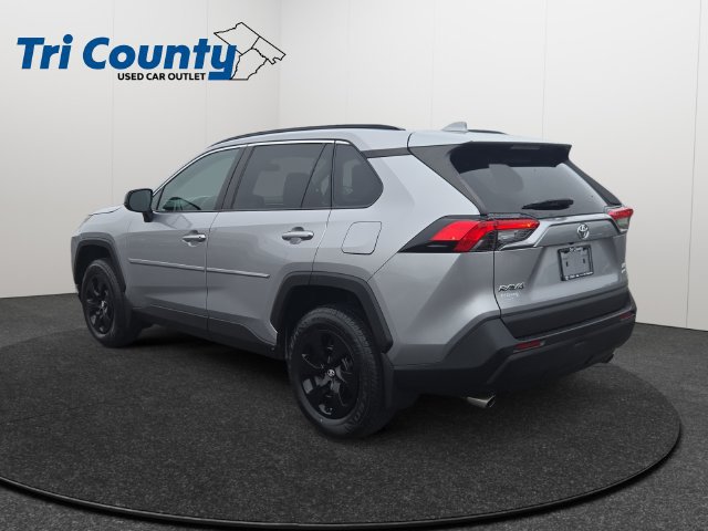 Certified 2021 Toyota RAV4 LE AWD/4WD image 6
