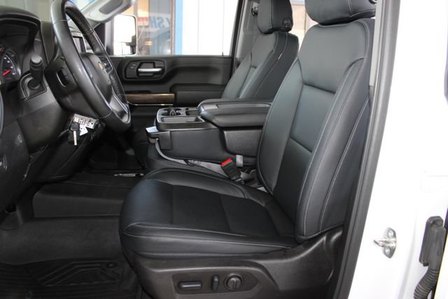 Used 2023 Chevrolet Silverado 2500 LT AWD/4WD image 19