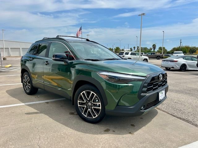 New 2026 Toyota Corolla Cross XLE image 2