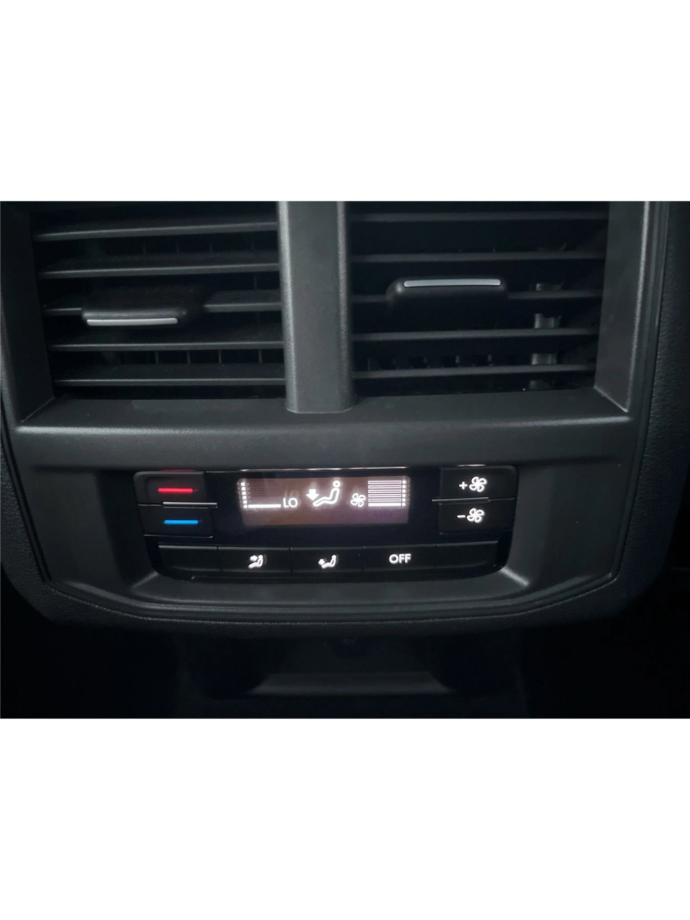 Used 2021 Volkswagen Atlas S image 31