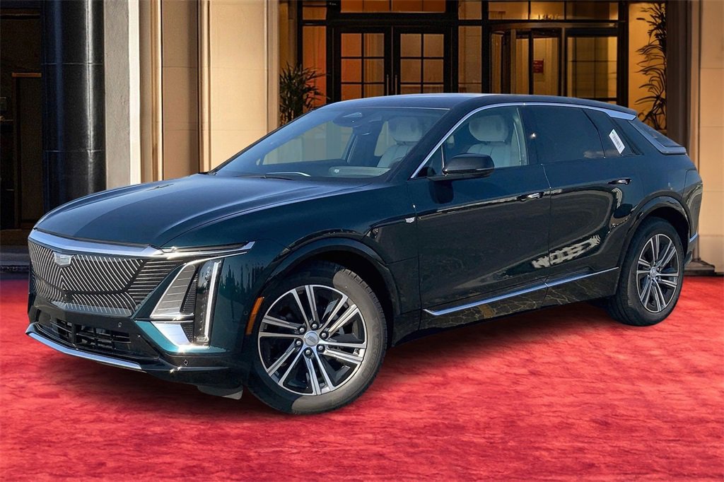 New 2026 Cadillac Lyriq Premium Luxury