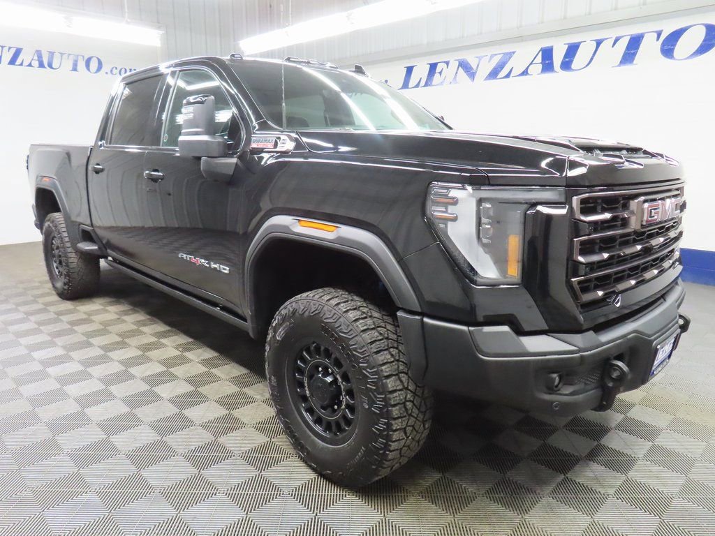 Used 2025 GMC Sierra 2500 AT4X w/ AT4X AEV Edition AWD/4WD image 3