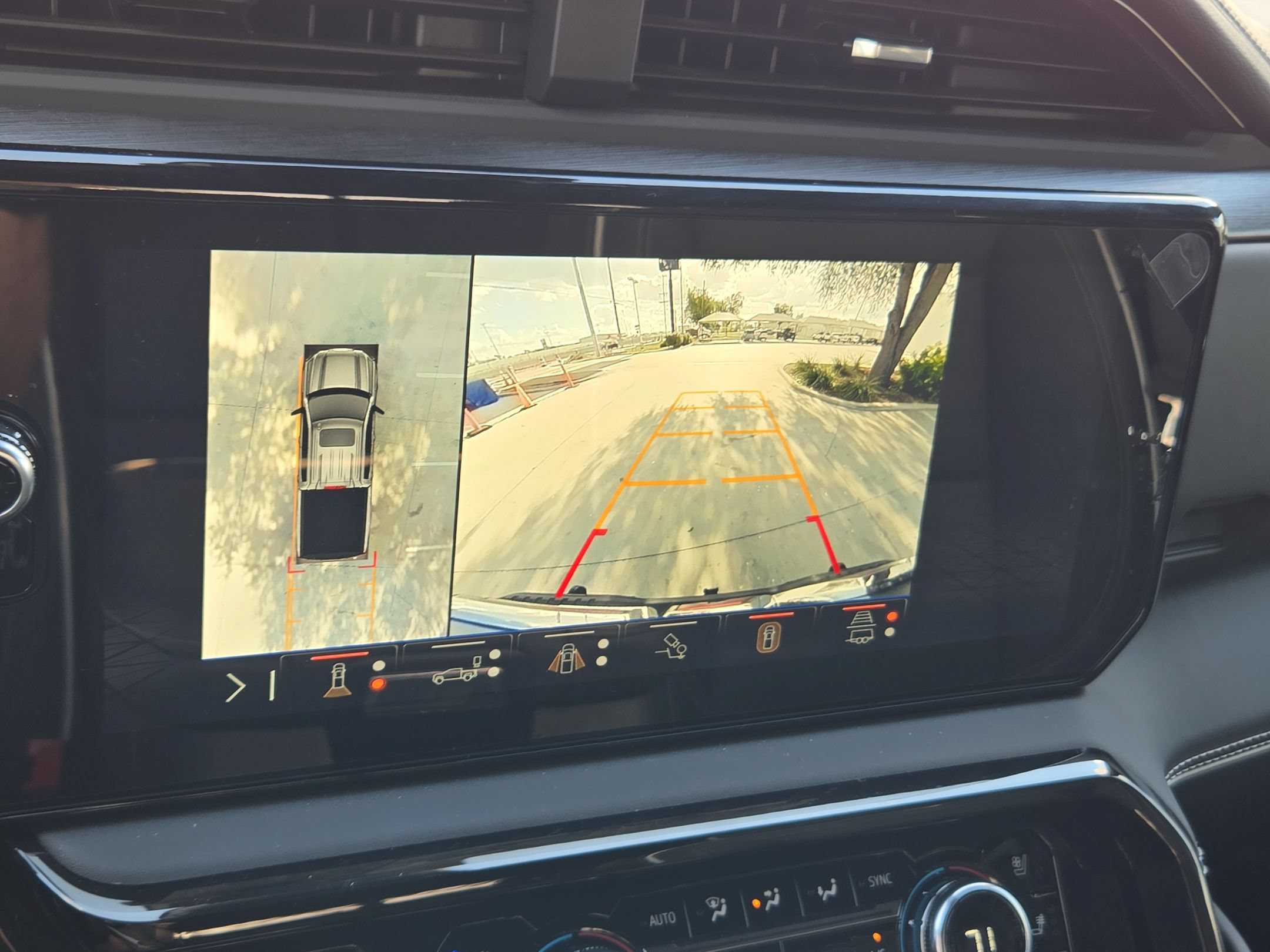 Certified 2025 GMC Sierra 1500 AT4X w/ AT4X AEV Edition AWD/4WD image 16