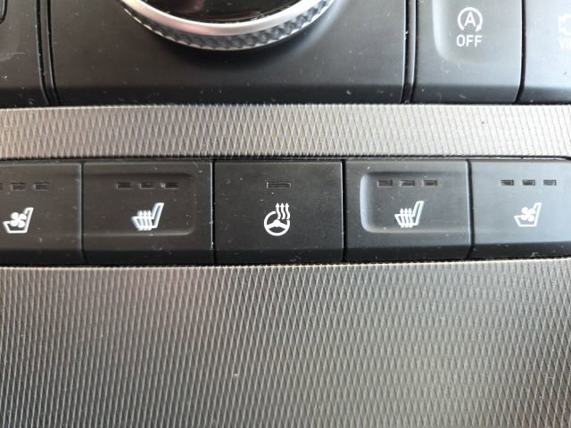 Used 2021 Hyundai Palisade Limited w/ Winter Package image 10