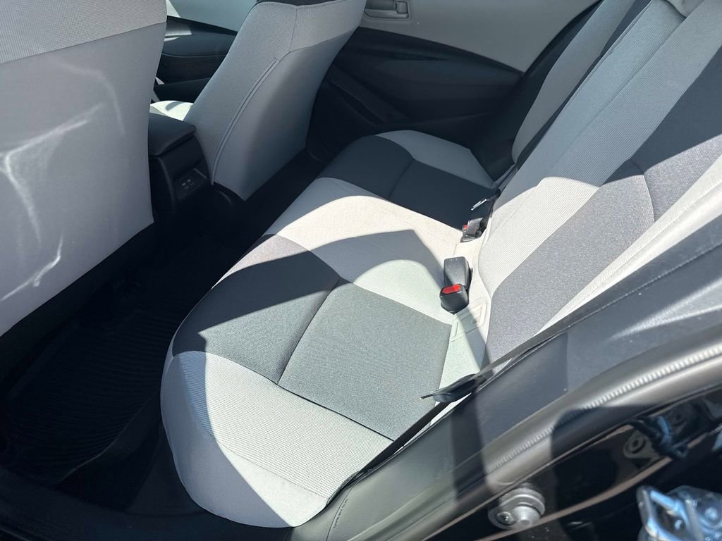 Used 2026 Toyota Corolla LE image 16