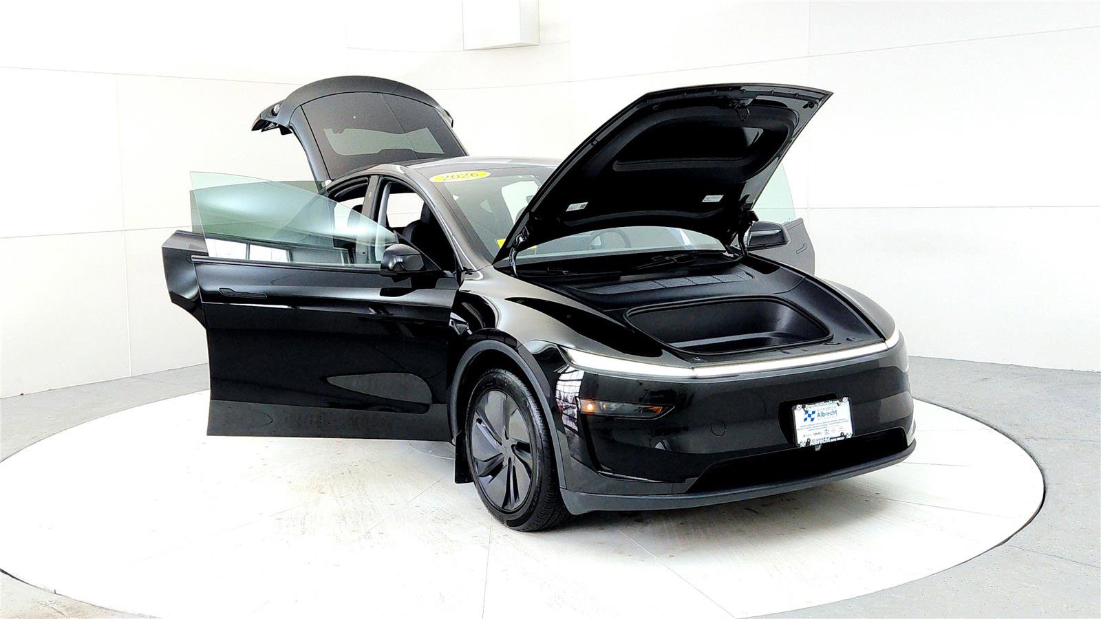 Used 2026 Tesla Model Y Long Range image 9