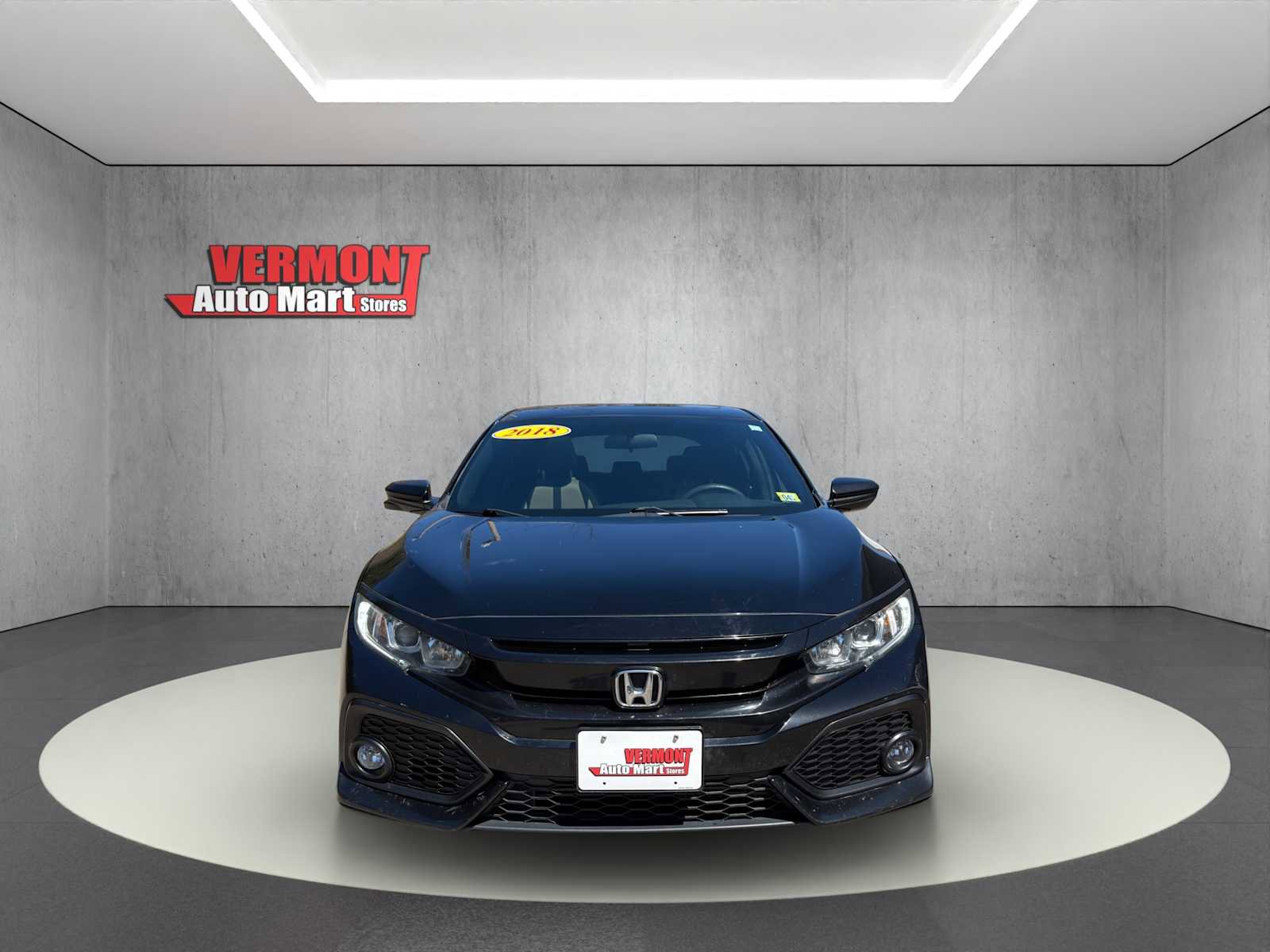 Used 2018 Honda Civic EX image 2