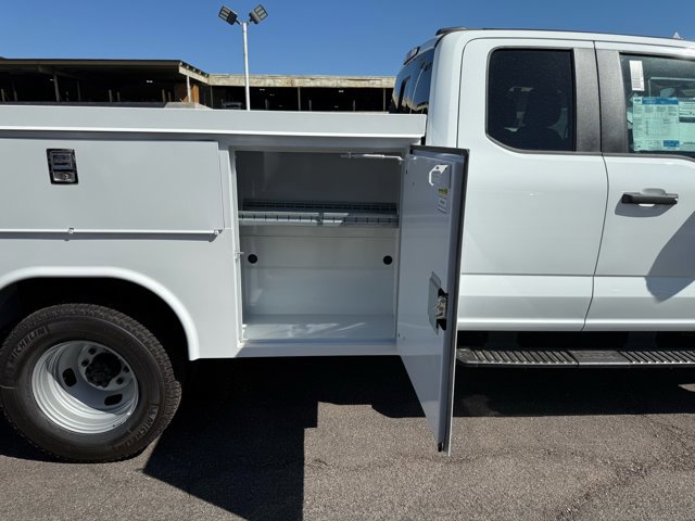 New 2025 Ford F350 XL w/ XL Chrome Package AWD/4WD image 7
