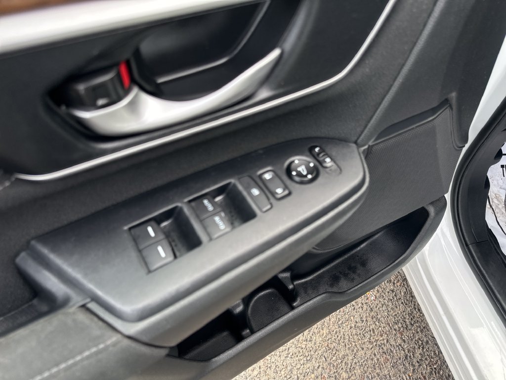 Used 2019 Honda CR-V EX image 12