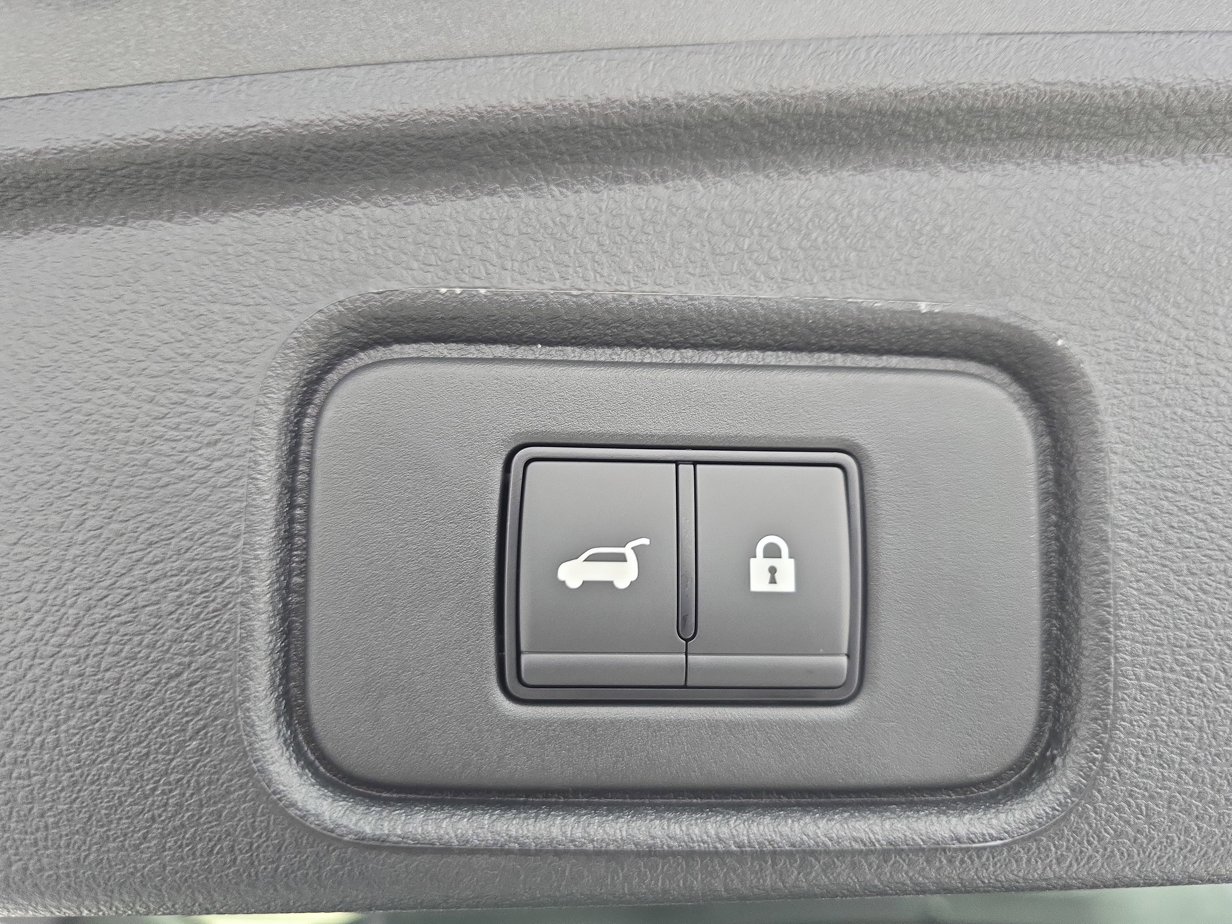 New 2026 Nissan Pathfinder SV AWD/4WD image 13