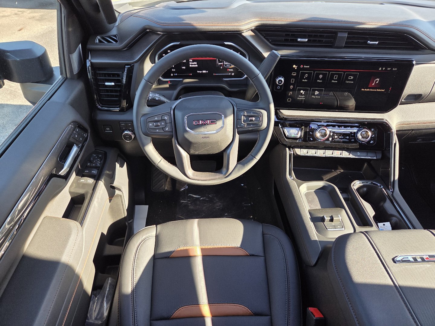 New 2026 GMC Sierra 2500 AT4 w/ AT4 Premium Plus Package AWD/4WD image 4
