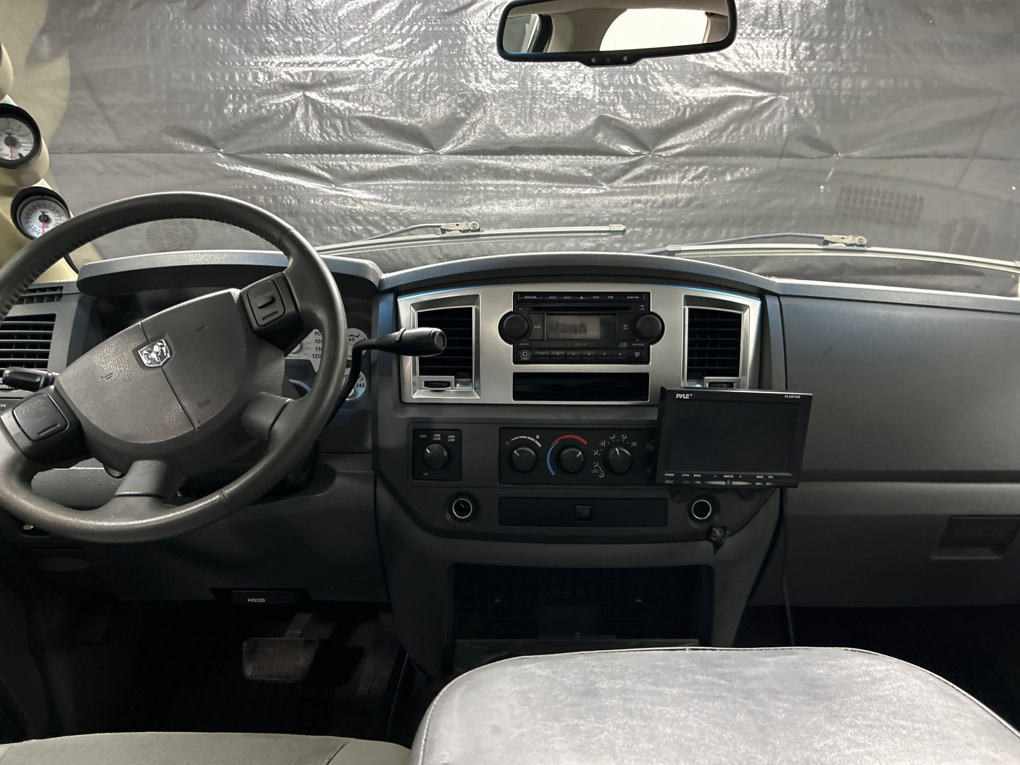 Used 2007 Dodge Ram 3500 Truck SLT w/ Quad Cab Big Horn Value Group AWD/4WD image 12