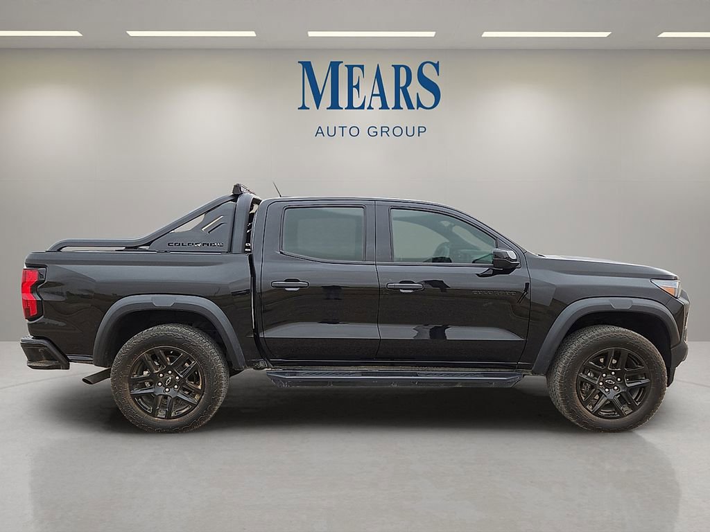 Used 2025 Chevrolet Colorado Trail Boss w/ Midnight Edition image 6
