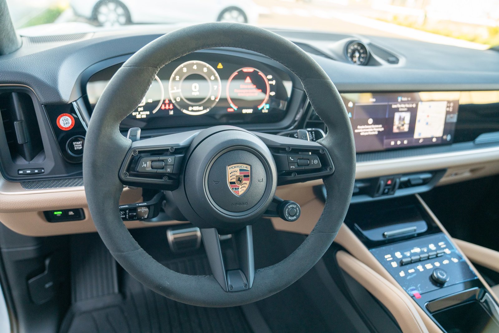 New 2026 Porsche Cayenne S AWD/4WD image 14