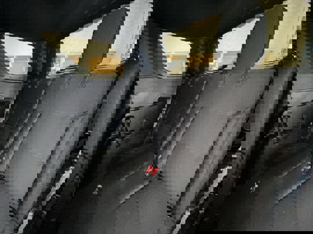 Used 2020 Ford Explorer XLT w/ Comfort Package image 25