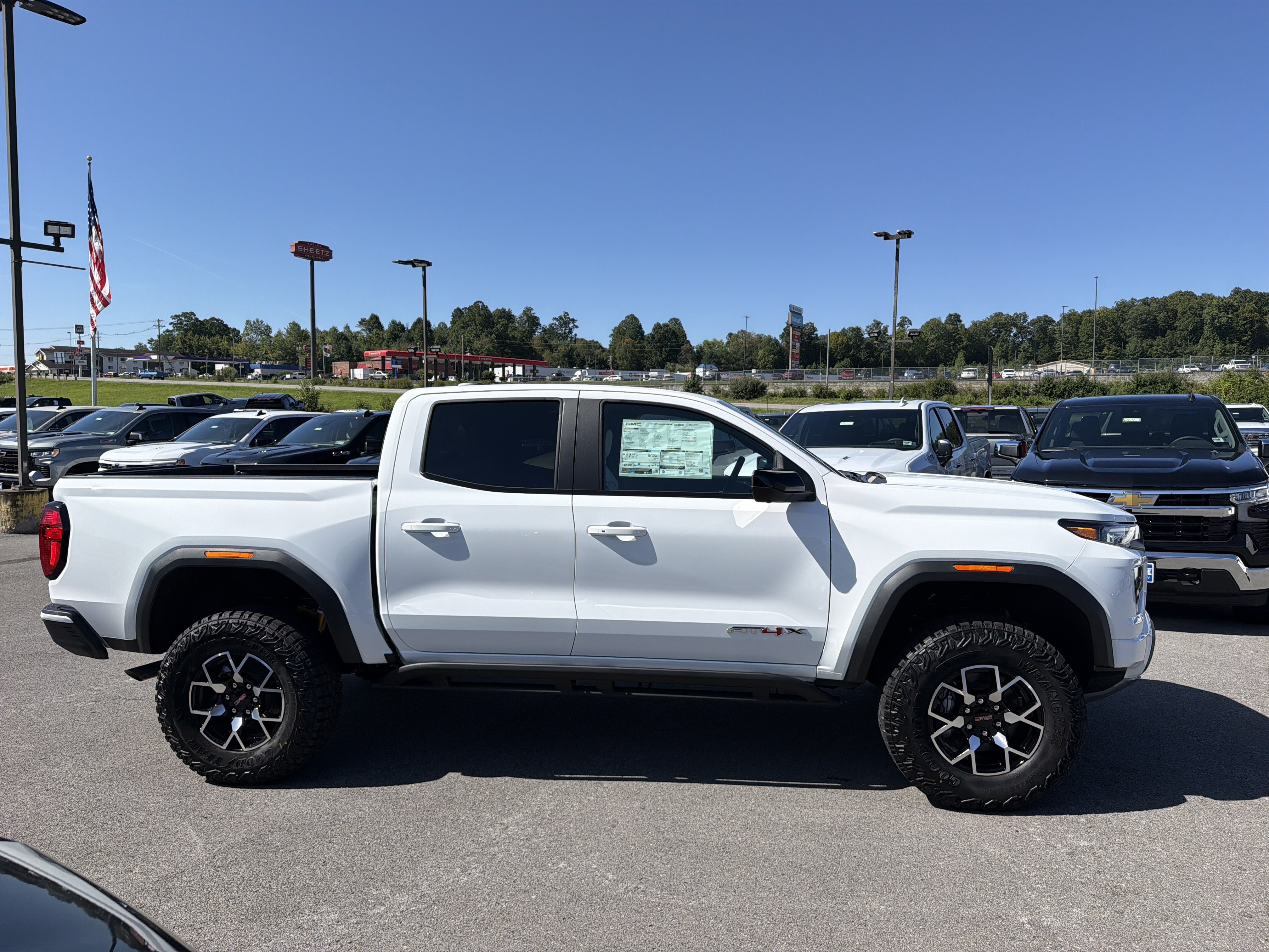 New 2026 GMC Canyon AT4X AWD/4WD image 5
