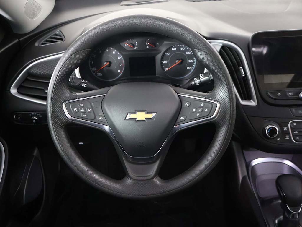Used 2024 Chevrolet Malibu LT image 32