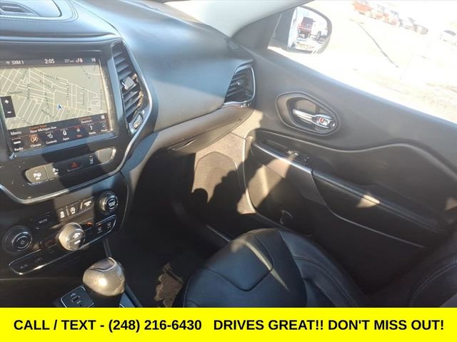 Used 2019 Jeep Cherokee Overland w/ Technology Group image 24