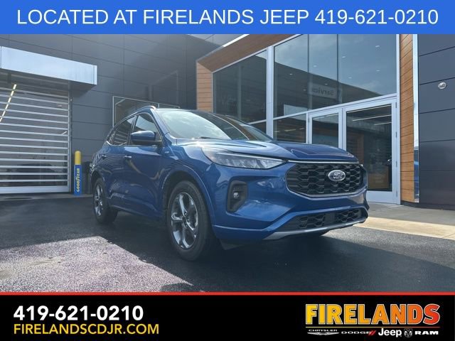 Used 2023 Ford Escape ST-Line Select