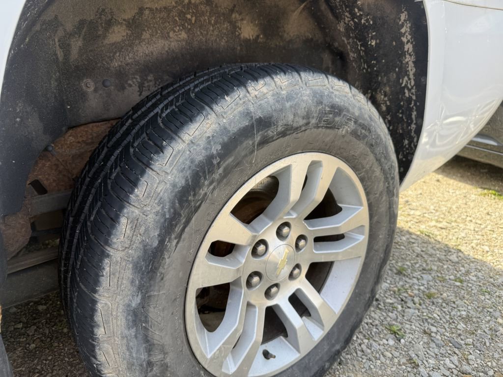 Used 2017 Chevrolet Suburban LS w/ Max Trailering Package AWD/4WD image 11