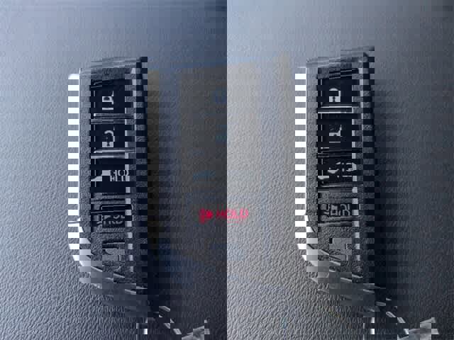 Certified 2025 Acura ADX A-Spec image 37