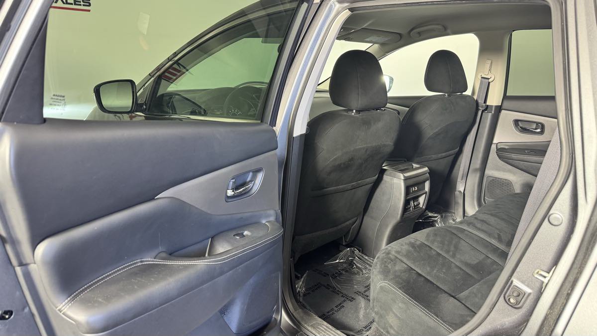 Used 2020 Nissan Murano S w/ Technology Package AWD/4WD image 26